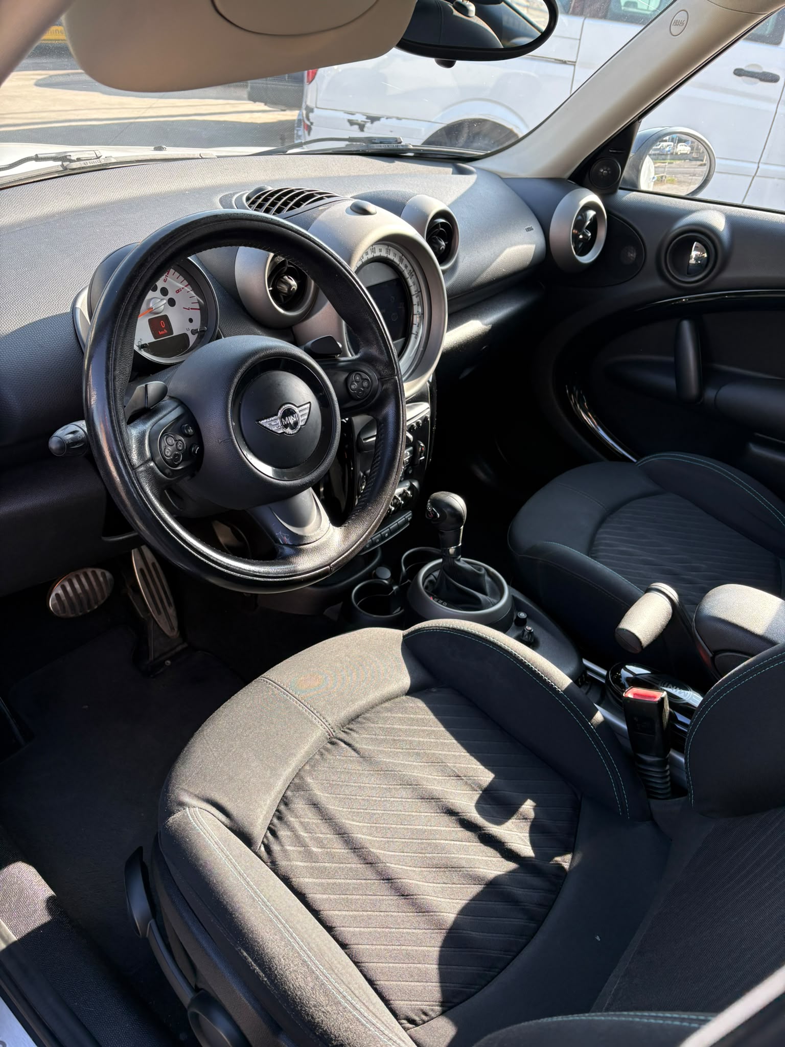 Anteprima 10